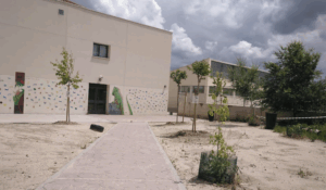 Casa en venta en urbanizacion los pinos zaragoza